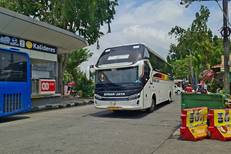 Menteri Perhubungan, diskon tarif tol, Lebaran 2026: Penumpang Angkutan Umum Naik 11 Persen