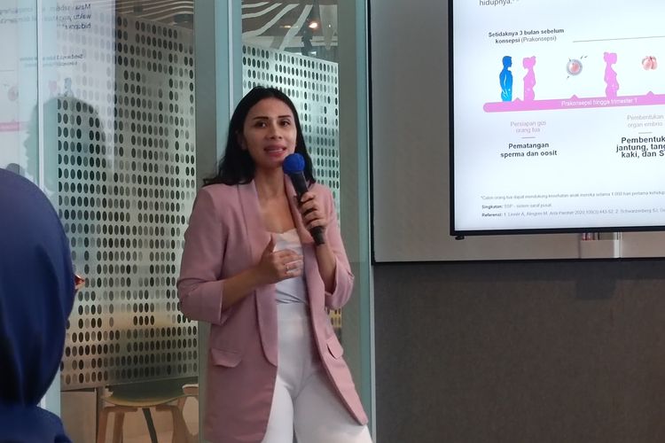Bayer Indonesia, Preeklamsia, kesehatan ibu hamil, 1000 hari pertama kehidupan, asam folat untuk ibu hamil, mikronutrien untuk ibu hamil, ibu hamil anemia, Kekurangan Mikronutrien pada Bumil Bisa Bahayakan Janin, Dokter Jelaskan