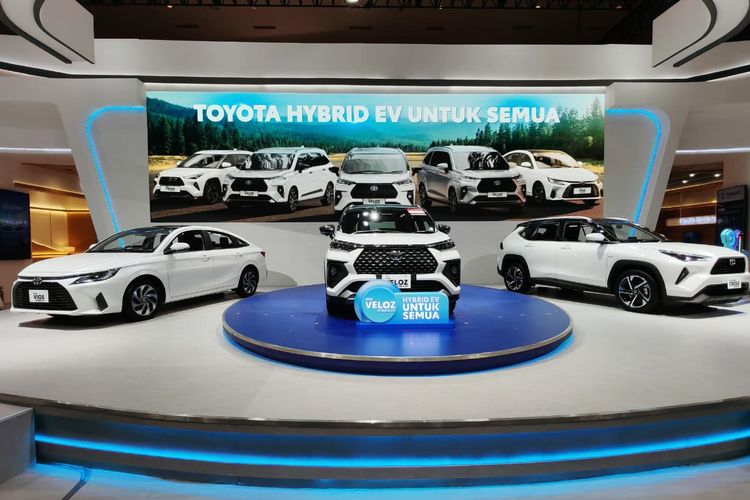 Agus Gumiwang, industri otomotif, target 2026, penjualan mobil, Penjualan Mobil Nasional Masih di Bawah Level Pra-Pandemi