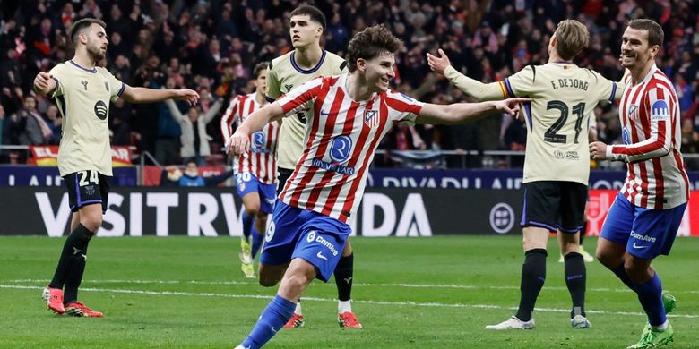 Julian Alvarez, Barcelona, Liga Spanyol, Joan Laporta, Atletico Madrid, Enrique Cerezo, Atletico, Joan Laporta Beri Pesan Keras untuk Julian Alvarez: Ia Tak Pantas Dihargai Selangit