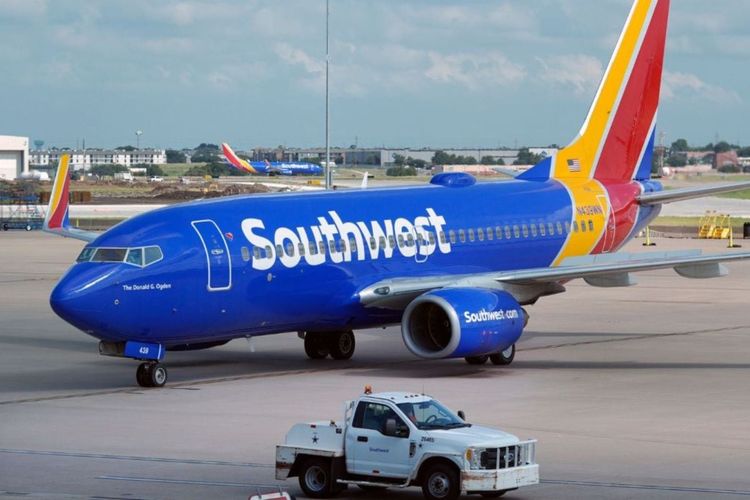 salat, Southwest Airlines, alarm, Alarm Azan di HP Bunyi, Picu Kepanikan di Pesawat Southwest
