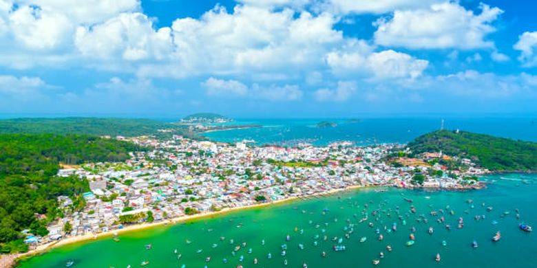 Vietnam, Itinerary Liburan 3 Hari 2 Malam ke Pulau Phu Quoc Vietnam, Cek!, Hari Pertama: Tiba dan santai di pantai, Hari Kedua: ikon wisata dan wajah lain Phu Quoc, Hari Ketiga: santai dan belanja oleh-oleh, Estimasi Biaya Liburan 3D2N ke Phu Quoc