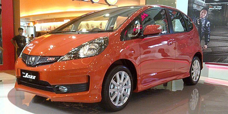 Honda, mobil bekas, Honda Jazz, mobil, Harga Stabil Honda Jazz Bekas: Apa Rahasianya?