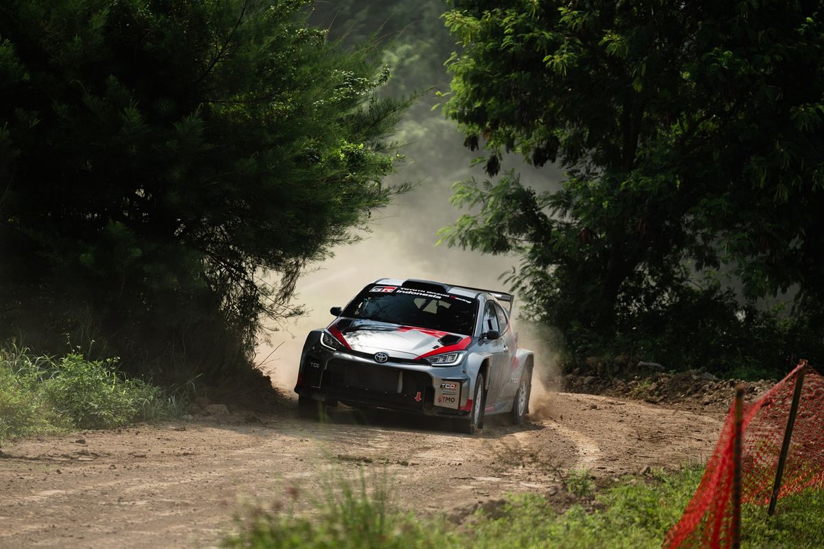 GR Yaris, Sprint Rally, Toyota, GR Yaris Rally2, sprint rally, Toyota Astra Motor, GR Yaris Rally2 Menang di Seri 3 Kejurnas Sprint Rally 2025