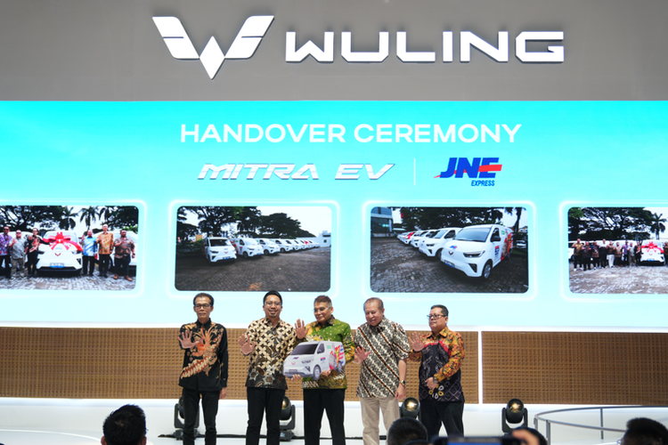 Mitra EV, JNE Tangerang, Wuling Motors, Kendaraan Listrik Wuling Mitra EV untuk Logistik JNE