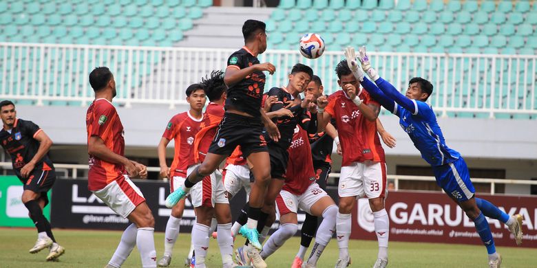 PSMS Medan, PSPS Pekanbaru, Persikad Depok, Persikad, Liga 2, PSPS, PSMS, Championship, Hasil Lengkap Liga 2 Pekan ke-11: Persikad Menang Telak, PSMS Imbang Lawan PSPS, Persikad Depok Menang di Kandang Sriwijaya FC, PSMS Medan Tahan PSPS Pekanbaru, Persekat vs Garudayaksa Berakhir Tanpa Gol, Sriwijaya FC Terpuruk di Dasar Klasemen, Hasil Lengkap Liga 2 2025-2026 Pekan ke-11