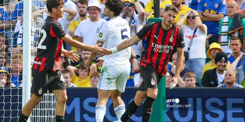 Serie A, AC Milan, Sporting CP, Bursa Transfer, Liga Italia, Conrad Harder, Direktur AC Milan Bertemu Massiiliano Allegri dan Agen Conrad Harder