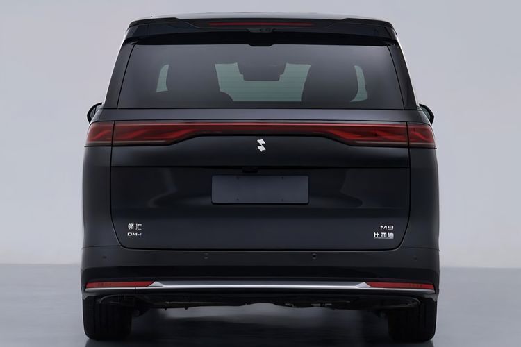 mobil listrik, MPV pintu geser, taksi, BYD Linghui M9: MPV Pintu Geser Untuk Pasar Taksi