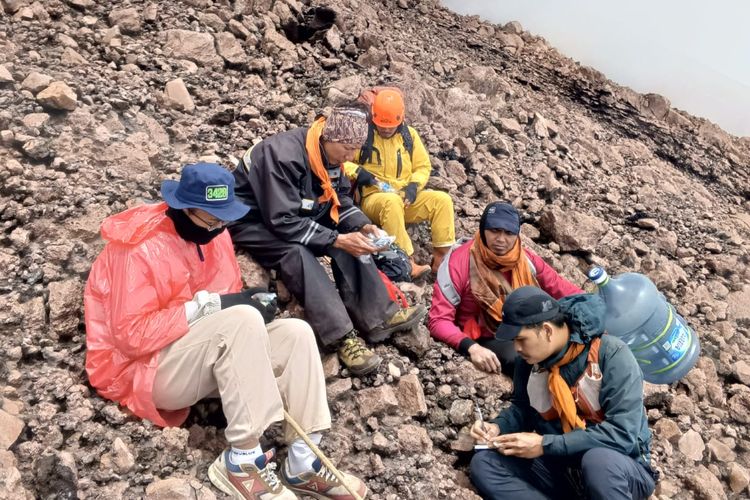 Syafiq Ali, Gunung Slamet, Wanadri, Wanadri Ungkap Jalannya Pencarian dan Detik-detik Penemuan Syafiq Ali di Gunung Slamet