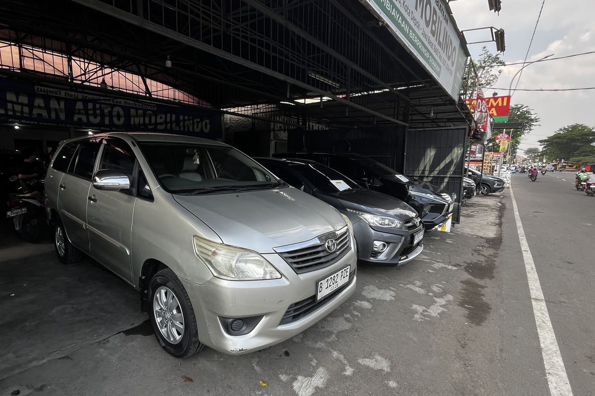rupiah, mobil bekas, daya beli masyarakat, harga mobil bekas, rupiah melemah, Rupiah Melemah, Harga Mobil Bekas Bakal Ikut Naik?