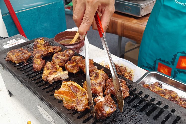 3 Cara Masak Iga Sapi Empuk Hemat Gas Tanpa Presto, Tips dari Chef
