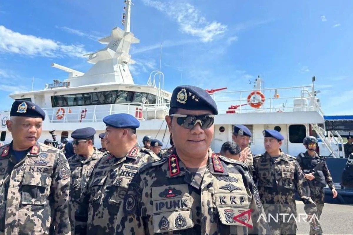 Laut Natuna, illegal fishing, ilegal, Illegal Fishing, Kementerian Kelautan dan Perikanan, penangkapan ikan secara ilegal atau illegal fishing, perairan laut natuna, KKP: 41 Kapal Illegal Fishing Beroperasi di Laut Natuna Utara Sepanjang 2025