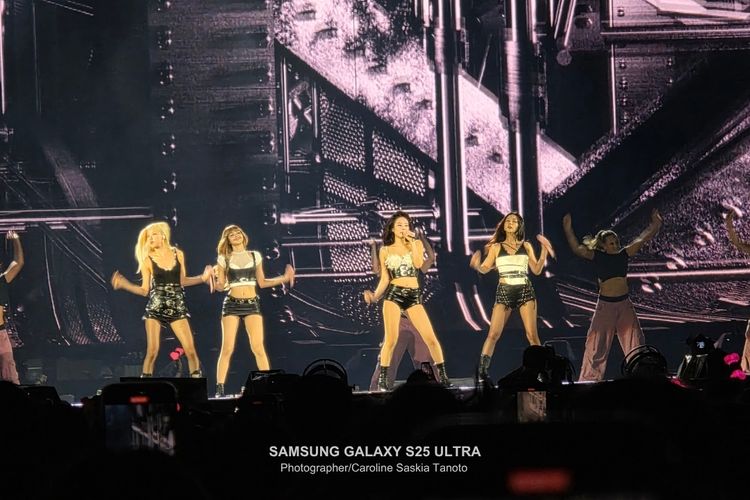 HP Konser, Samsung, Blackpink, Samsung S25 Ultra, hasil foto, Samsung Galaxy S25 Ultra, BLACKPINK, foto konser, Jauh dari Panggung Blackpink, Begini Hasil Zoom Samsung S25 Ultra di GBK