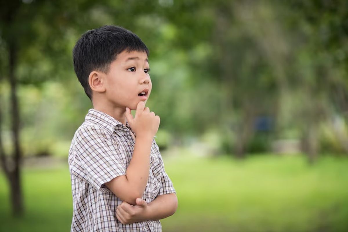 speech delay, Anak terlambat bicara, anak speech delay, tanda anak speech delay, anak speech delay artinya, anak terlambat bicara karena apa, Waspadai Speech Delay pada Anak, Ini Penyebab dan Tandanya Menurut Psikolog, Anak speech delay, Kenali tanda-tanda anak speech delay sejak dini, Gadget membuat anak pasif, Tidak semua anak yang main gadget jadi speech delay