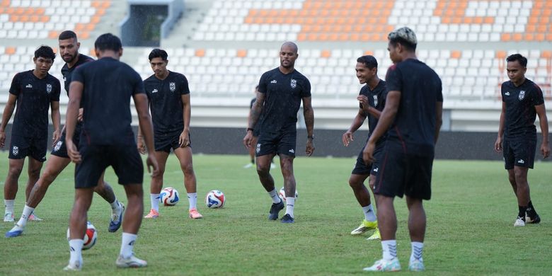 Super League, Borneo FC, Malut United, David Da Silva, Mariano Peralta, Borneo FC vs Malut United, Line Up Borneo FC Vs Malut United: Adu Tajam David Da Silva dan Peralta