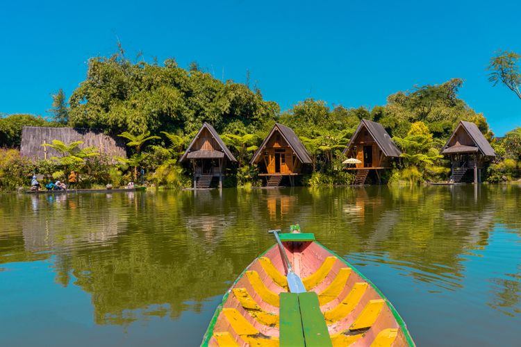 Tempat wisata ramah anak di Bandung, tempat wisata ramah anak di Bandung, tempat wisata di Bandung, tempat wisata ramah anak di bandung, tempat wisata di bandung untuk anak, tempat wisata di bandung yang lagi hits, rekreasi di bandung lembang, 10 Wisata Ramah Anak di Bandung, Pas untuk Libur Panjang Idul Adha, 1. Farmhouse Susu Lembang, 2. Orchid Forest Cikole, 3. Panghegar Waterboom, 4. Floating Market Lembang, 5. Jendela Alam, 6. Dusun Bambu, 7. Trans Studio Bandung, 8. Dago Dreampark, 9. Minimania Lembang, 10. Museum Geologi Bandung