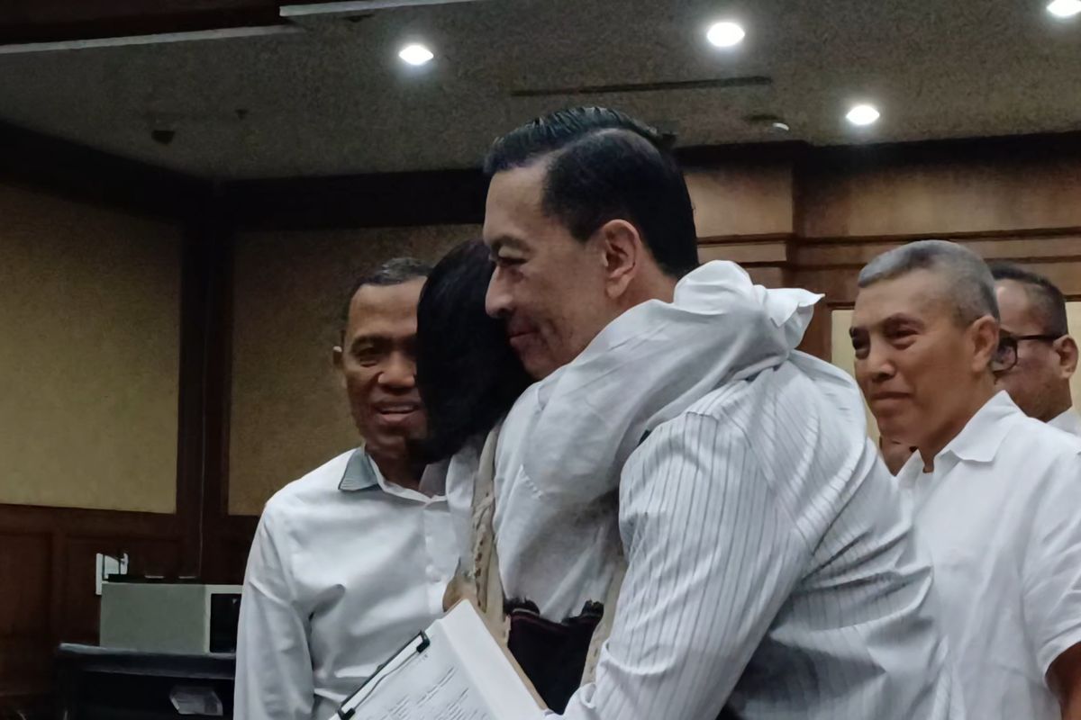 Prabowo, abolisi, Abolisi, Gus Dur, Soekarno, abolisi tom lembong, apa itu abolisi, Riwayat Abolisi di Indonesia: Dari PRRI, GAM, hingga Tom Lembong