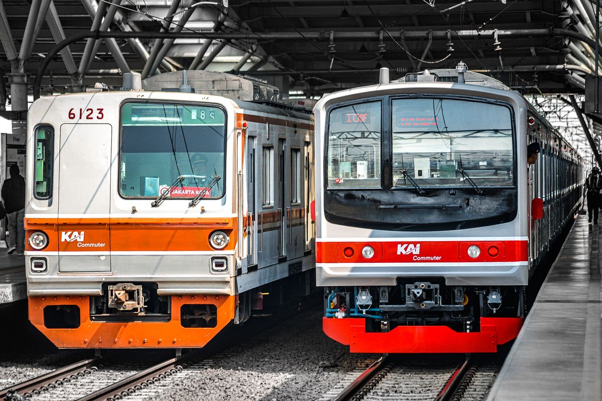 demo hari ini, demo jakarta hari ini, demo 28 Agustus DPR, krl tanah abang rangkasbitung, rekayasa operasi KRL saat demo, perjalanan Commuter Line 28 Agustus, jadwal krl tanah abang kebayoran, info KRL terbaru 28 Agustus, Imbas Demo 28 Agustus, KRL Tak Bisa Lewati Jalur Stasiun Palmerah–Tanah Abang