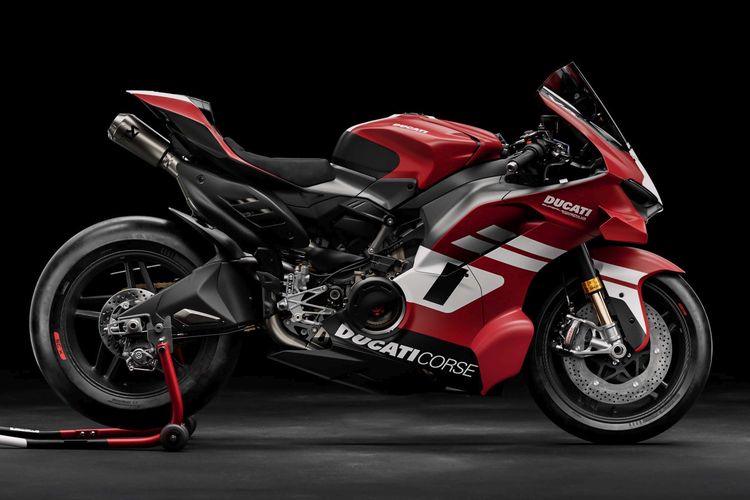 Ducati Superleggera V4 Centenario, Motor Jalan Raya Paling Ekstrem