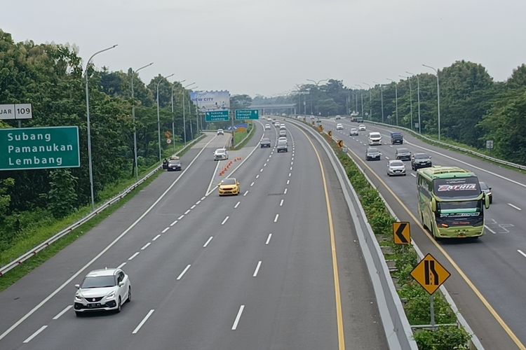 One way, Kalikangkung, arus balik, Lebaran 2026, Arus Balik Lebaran 2026, One Way Lokal Berlaku Km 425-414 Kalikangkung