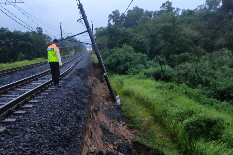 Sempat Dibatalkan, KRL Tanah Abang-Rangkasbitung Kembali Normal Hari Ini