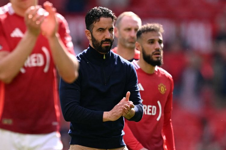 Ruben Amorim, Liga Inggris, Amorim, Erik ten Hag, Michael Carrick, Terungkap! Pemecatan Ruben Amorim oleh Man United Telan Biaya Rp361 Miliar
