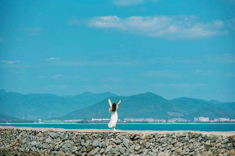 Astindo Muslim Friendly Travel Fair 2025, paket liburan murah ke china, liburan murah ke luar negeri kemana, paket liburan murah ke luar negeri, Liburan Bujet Pas Pasan? Coba Trip ke Hainan Mulai Rp 5 Jutaan