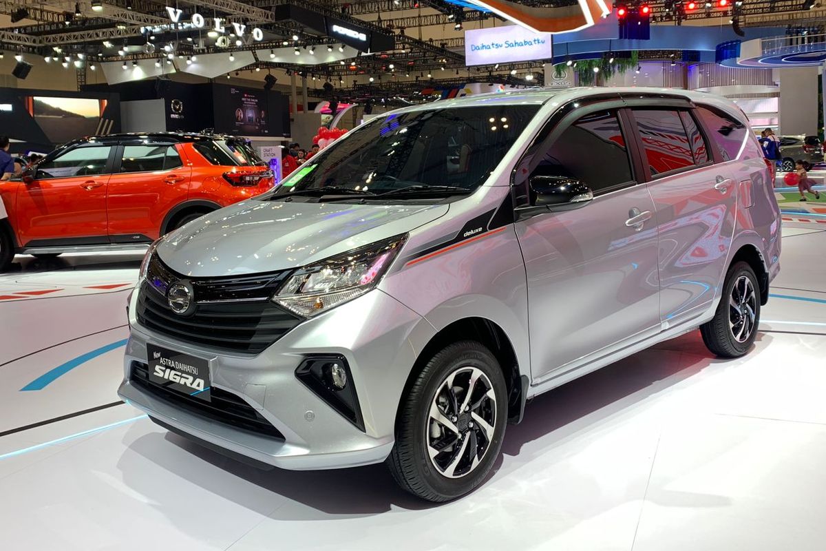Daihatsu Sigra, Toyota Calya, Penjualan LCGC, penjualan LCGC, tren pasar otomotif, Penjualan LCGC Turun Drastis Mei 2025, Daihatsu Sigra Masih Teratas