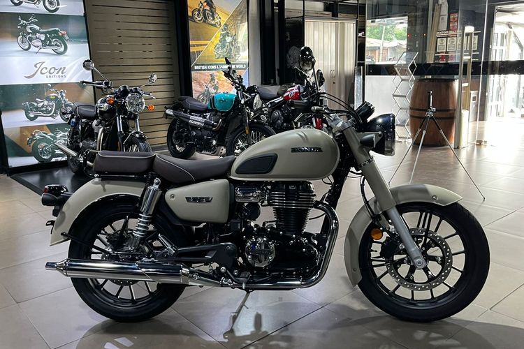 Honda GB350, motor CBU, GB350, Motor Klasik Honda GB350 Resmi Masuk Indonesia, Segini Harganya