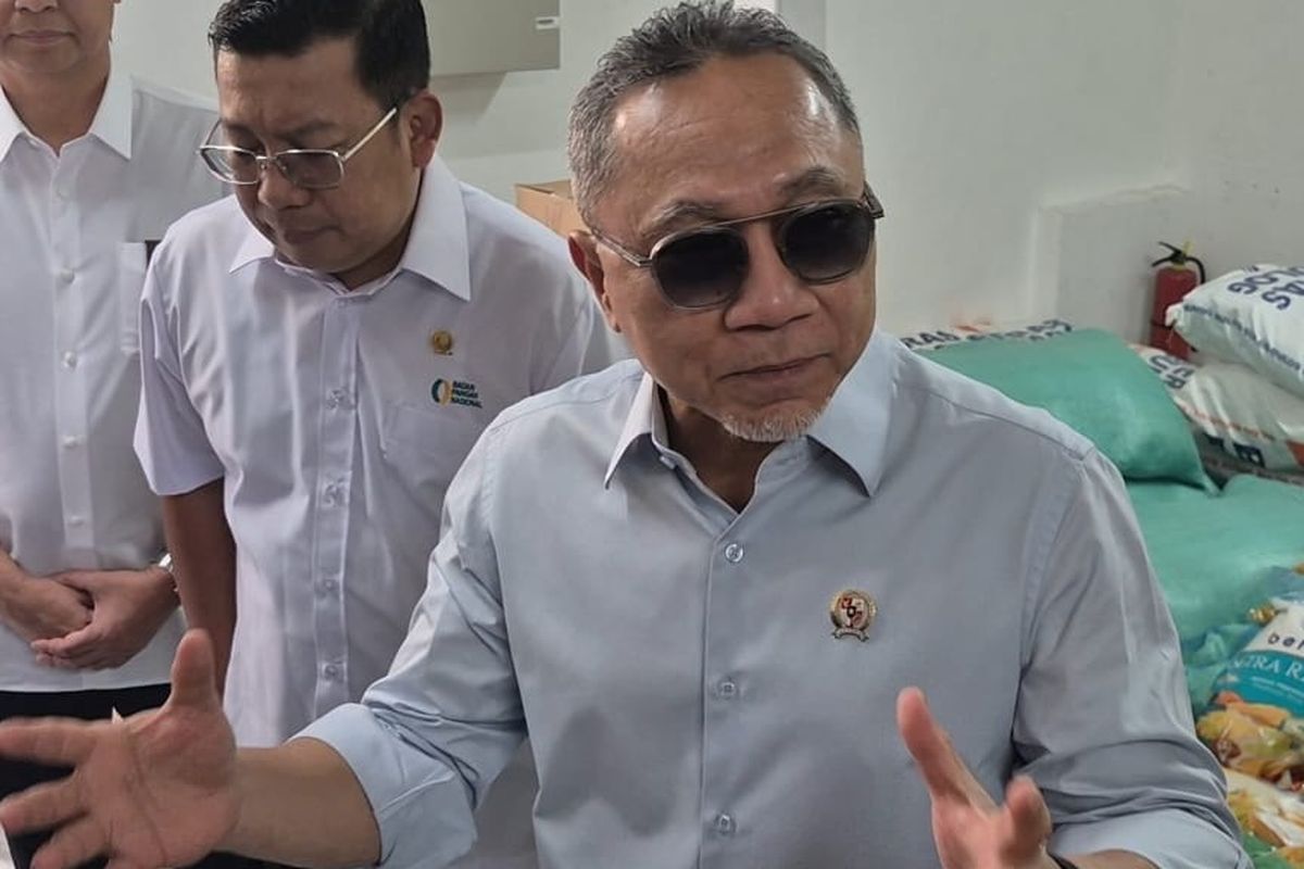 Merah Putih, Kopdes Merah Putih, dana desa, gagal bayar, Gagal Bayar, koperasi desa merah putih, koperasi merah putih, koperasi merah putih adalah, koperasi desa merah putih dan bumdes, koperasi desa merah putih bermasalah, Kredit Rp 3 Miliar Kopdes Merah Putih, Zulhas: Insya Allah Akan Untung Koperasinya