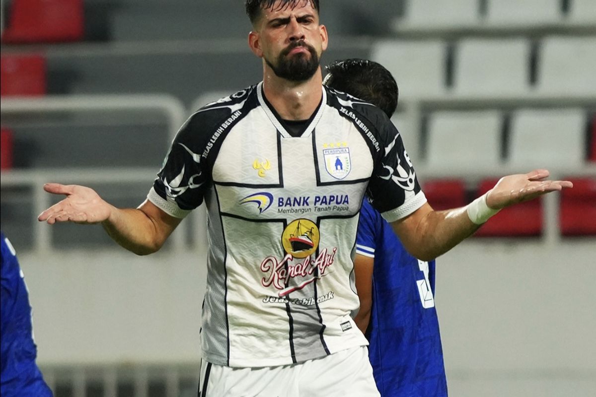 Matheus Silva, Persipura Jayapura, Rahmat Darmawan, Rahmad Darmawan Pastikan Matheus Silva Tinggalkan Persipura Jayapura