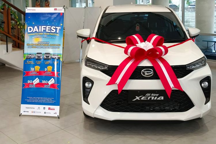 Daihatsu, Astra Daihatsu, pemenang, Xenia, Daihatsu Serahkan Hadiah 2 Unit Xenia ke Pemenang Daifest 2025