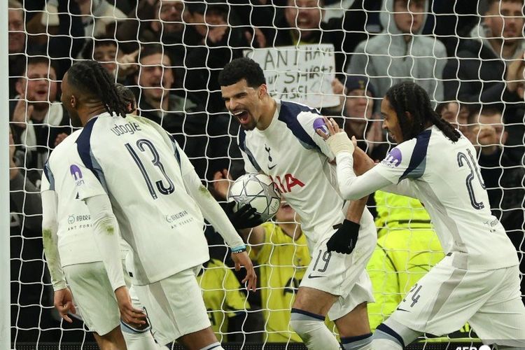 Tottenham, Igor Tudor, Premier League, Arsenal, Liga Inggris, Igor Tudor Siap Latih Tottenham, Potensi Debut Lawan Arsenal
