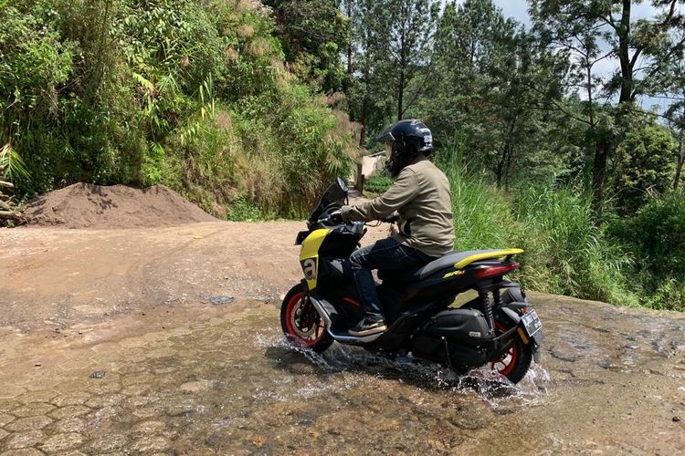 Aprilia SR-GT 200, Setahun Pengalaman Aprilia SR-GT 200: Skutik Stylish Tapi Fitur Minim