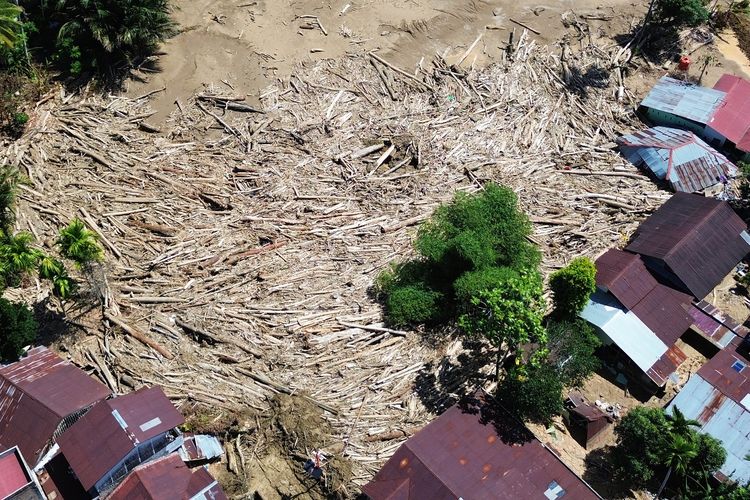 banjir Sumatera, banjir sumatera, banjir sumatera 2025, update jumlah korban banjir sumatera, jumlah korban hilang banjir Sumatera, jumlah korban jiwa banjir Sumatera, Update Korban Hilang Banjir Sumatera: Aceh 31 Orang, 138 Sumut, 95 Sumbar