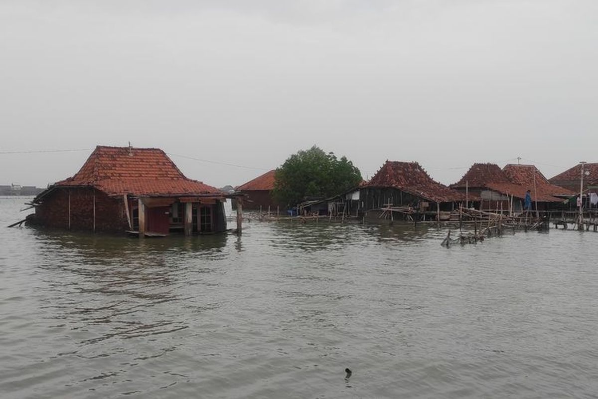 Sibolga, banjir di tapanuli tengah, Banjir Sumut, banjir sibolga, banjir bandang sibolga, banjir di tapanuli utara, banjir di tapanuli raya, banjir di tapanuli selatan, Ribuan Rumah Terendam, Ini Penyebab Banjir dan Longsor Sibolga dan Seitarnya, Pemicu banjir Sibolga dan sekitarnya, Bencana tanah longsor di Sibolga, Tapanuli Selatan paling parah, 8 warga meninggal, Banjir di Tapanuli Tengah, Siklon KOTO dan Bibit Siklon 95B penyebab cuaca ekstrem, Imbauan BNPB