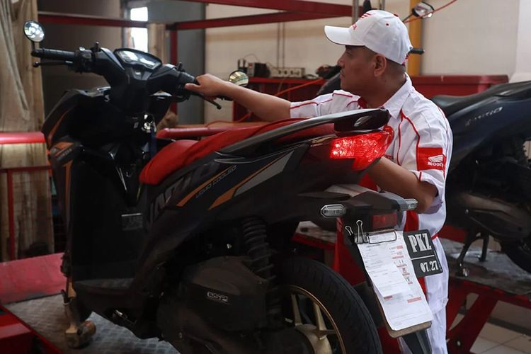 BBM nonsubsidi, bioetanol, etanol, BBM Wajib Dicampur Bioetanol, Apakah Aman untuk Kendaraan?