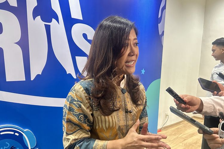 Kompas, Meutya Hafid, Menkomdigi, Jagat Literasi, Menkomdigi Meutya Hafid, hut kompas, hut kompas ke 30, outfit meutya hafid, busana meutya hafid, Meutya Hafid Kenakan Wastra UMKM Yogyakarta di HUT Ke-30 Kompas.com