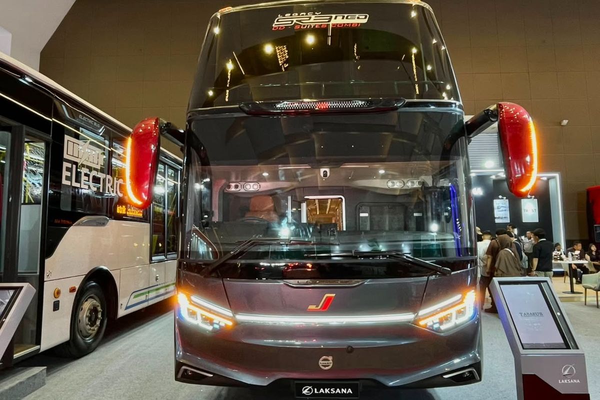 Juragan99 Trans, Karoseri Laksana, Juragan99 Trans Rilis Bus Bioskop Berjalan di Busworld 2026
