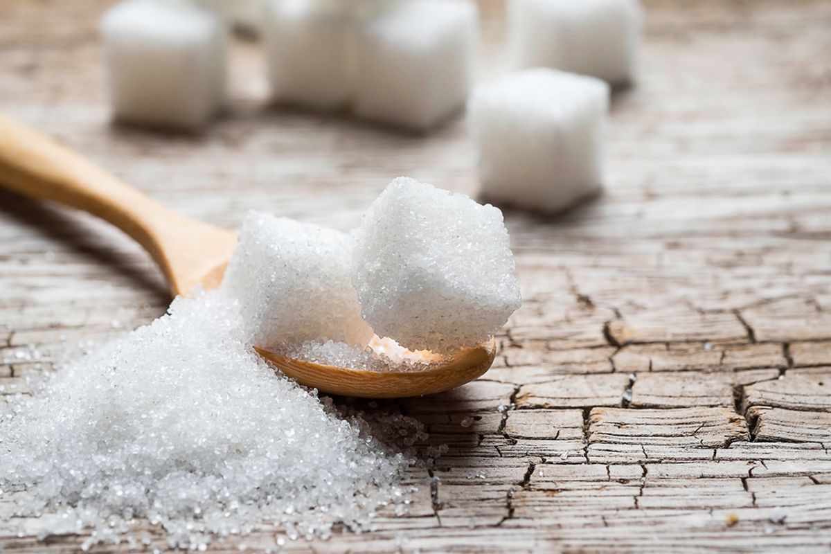 apa itu gula rafinasi adalah, apa itu gula kristal rafinasi, proses gula rafinasi, beda gula rafinasi dan gula pasir, warna gula rafinasi, Apa Itu Gula Rafinasi yang Dimakan Tom Lembong di Persidangan?