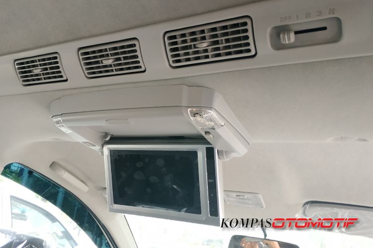 rokok, AC mobil, merokok di dalam mobil, AC Mobil, asap rokok, Bau Asap Rokok di AC Mobil, Bisakah Hilang Total?