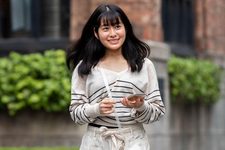 outfit first date, outfit untuk first date, outfit ngedate, outfit ngedate pertama kali, baju first date, baju ngedate sama pacar, baju untuk ngedate, 4 Tips Pilih Outfit untuk First Date, Stylish dan Nyaman, 1. Kasual, tapi eksentrik, 2. Pakai celana dan sopan, 3. Parisian style, 4. Tomboyish