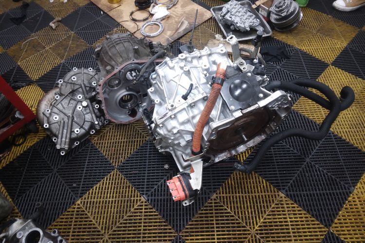 mobil bekas, mobil, mobil matik, transmisi matik, Transmisi matik bermasalah, Mobil Matik Bekas Kerap Bermasalah Setelah Dibeli, Apa Penyebabnya?