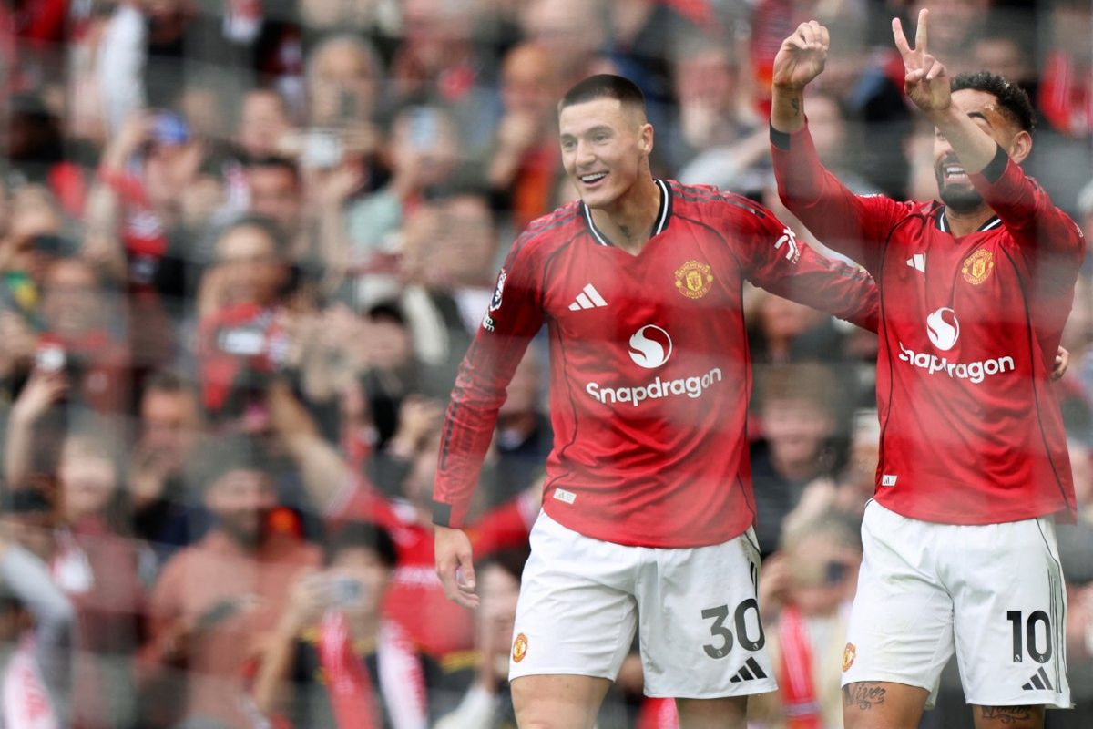 Premier League, Man United vs Liverpool, Liga Inggris, Hasil HT Man United vs Liverpool 2-0, Dua Gol Kilat Setan Merah