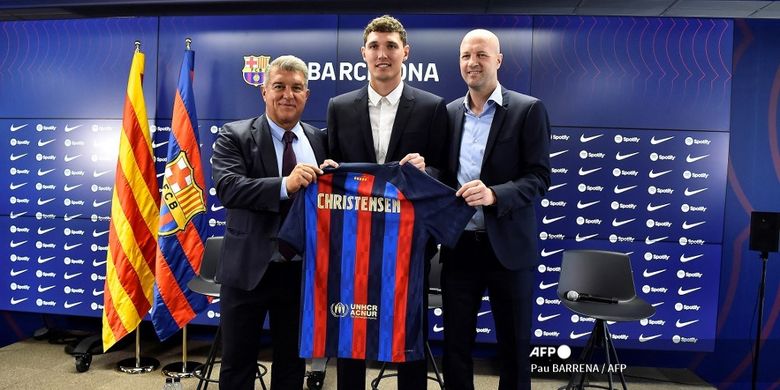 Joan Laporta, Hansi Flick, Deco, Bojan Krkic, Dani Olmo, Gerard Martin, Aitana Bonmati, Victor Font, Marc Ciria, Xavi Vilajoana, Joan Laporta Kantongi 45,7 Persen Tanda Tangan Anggota, Lampaui Rekor Pemilihan 2021