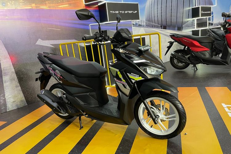 Vario 125, motor baru, All New Honda Vario 125, All New Honda Vario 125 Street, Vario 125 Street, Perbedaan Fitur pada Setiap Varian All New Honda Vario 125