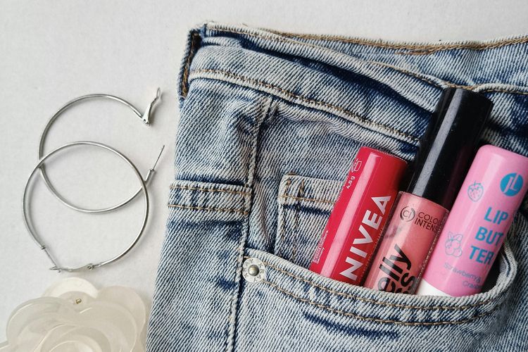 fashion, fesyen, Bukan Tempat Koin, Ini Alasan Celana Jeans Punya Kantung Kecil