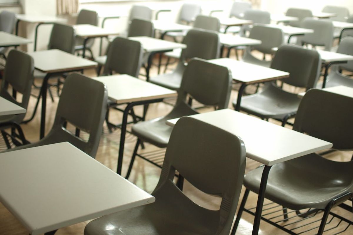 Gorontalo, pungutan liar, Pungutan liar sekolah, biaya masuk sekolah, biaya masuk sekolah gorontalo, Heboh Biaya Masuk SMP di Gorontalo Rp 915.000, Dinas Pendidikan Tegaskan Bukan Pungli
