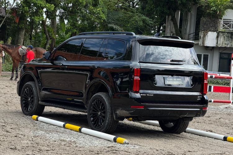GWM Tank 500, SUV premium, GWM Tank 500 Black Warrior, GWM Tank 500 Black Warrior Hanya Ada di Varian 4x4