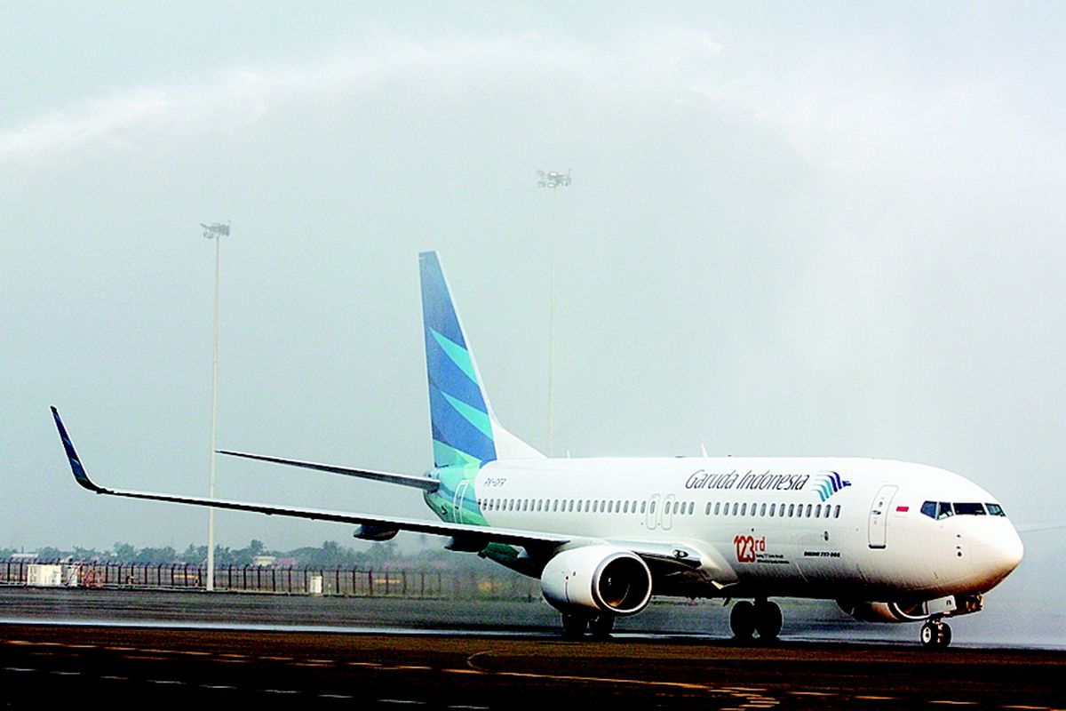 Pesawat Garuda, Garuda Indonesia, garuda indonesia, ban pesawat garuda copot, ban pesawat garuda indonesia, Insiden Ban Pesawat Garuda Copot yang Berujung Permohonan Maaf